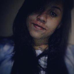 laris diniz (: 
14 anos ! 

@luansantana s2 .
https://t.co/mrbUBvqa
instagram : larissanevesd