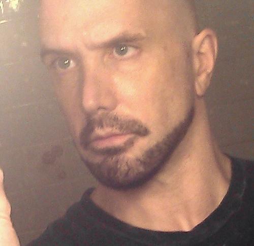 Adagio4jt's profile picture. Gay Music teacher, loves fitness & COOOGIES! NOM, NOM! I fear flying monkeys; but am partial to your basic sock monkey. Husband to @CHLOE_N_ROBERT 18+ only