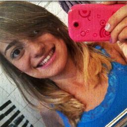 Ariana , Corinthiana e nega da @LedierF_ só dela =) u.u