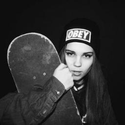 OhRandomDingen's profile picture. • Wij maken jouw timeline compleet • Onze tweets zijn retweetbaar, dus retweet maar! • Zinnetjes • Foto Tweets • En meer!