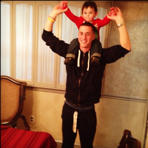 ChefBoy_R_Riegg's profile picture. d'•__•'b  

Family, Nephews, Music & School are pretty much everything to me.

Ski/Snowboard