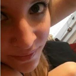 flyawaysammi's profile picture. 