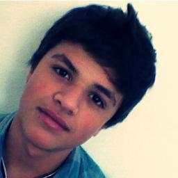eu amo a @saihoffer pq ela é linda e td maissss