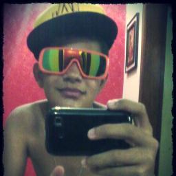 Lutar Sempre. Ganha Talvez. 
Desistir Jamaiiiis $$$                                      Oo mal que você me ofereceu eu tenho o prazer em ti pagar com juros !