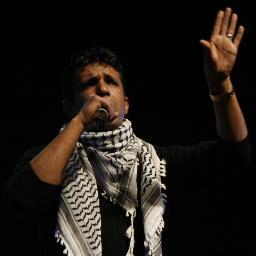 ‏شاعر فلسطيني للثورة والمقاومة الفلسطينية