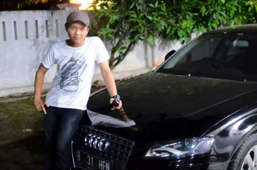 I love sepak bola sampai kiamat