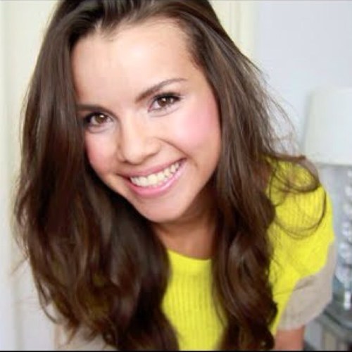 IngridNilsenURH's profile picture. *inserts incredibly amazing bio*