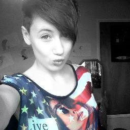 JessicaarBell's profile picture. music is my life,