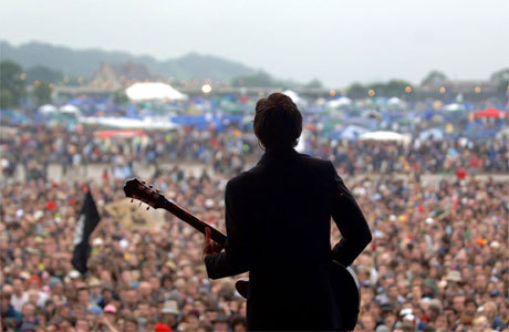 An online blog writing reviews and news on alternative bands and artists
*FOLLOW IF YOU LOVE ALTERNATIVE MUSIC*
http://t.co/6Ty90NZb