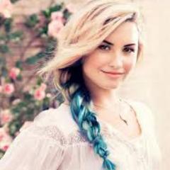 araziellovatic's profile picture. 