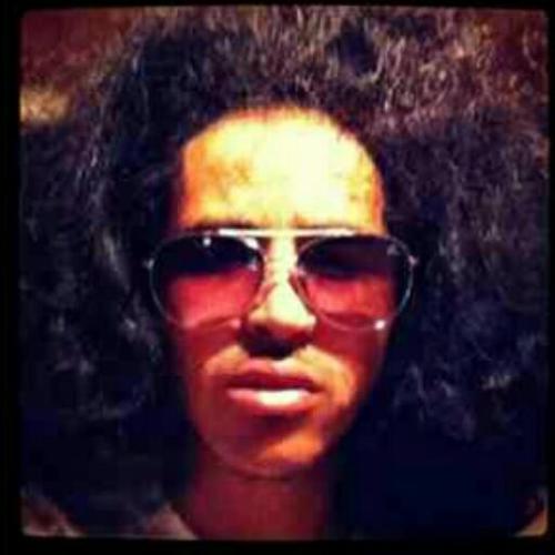 Fan page for @JMCJUELZ. Music Over Bullshit. Black Heart. Luxuria. ♥