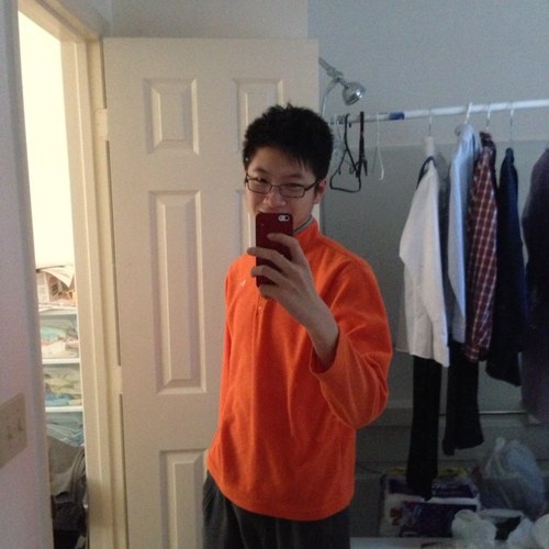 leoherman123's profile picture. 