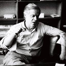 Cuenta oficial para conmemorar a Aguirre (1926 - 2012).

Abogado dedicado al periodismo de opinión, la fotografía y la crítica de cine.

IG: AlbertoAguirreAA