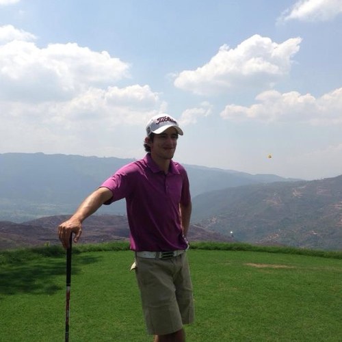 Golfista profesional miembro del PGA Tour Latinoamerica.