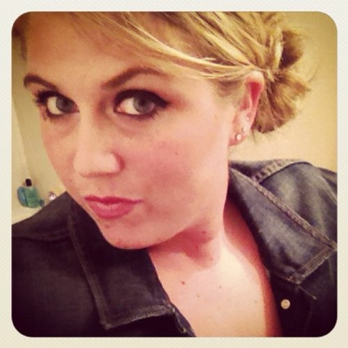 danibelle82's profile picture. I'm a princess. Not kidding.