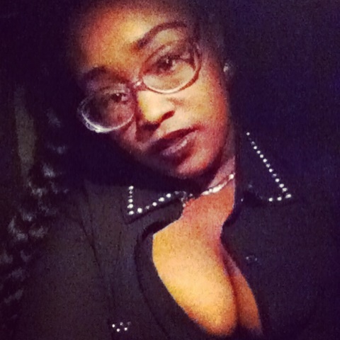 IRap / Miss.10210  / CEO Of GLAMSQUAD  / Mor3sh3llz da gang  / I don't fantasize  / i mastermind , then go after mine . #Chop!