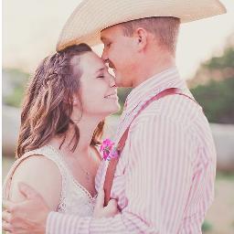 North Texas and surrounding areas wedding photographer
