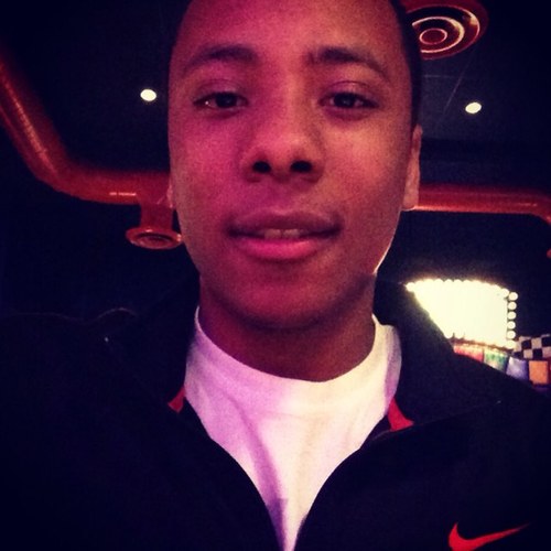 devondunkinha16's profile picture. #classof2013 #classof2017 #teamfollowback #steelernation #LAclippers#keep it real follow me on Ig: devondunkinha16