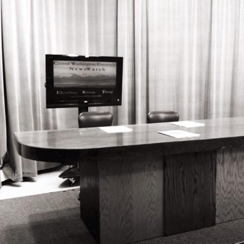 CWUNewsWatch's profile picture. Welcome to the new, official page for CWU's student-ran newscast, NewsWatch! Have a story idea? Tweet us here or email newswatch@cwu.edu.