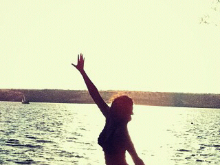 fernandatortora's profile picture. El pez mas grande es el que no se deja pescar