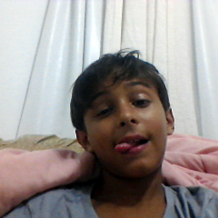 kayanmessiascar's profile picture. Viver e ser livre.Saber dar valor as coisas mais simples.só o amor constrói pontes indestrutiveis