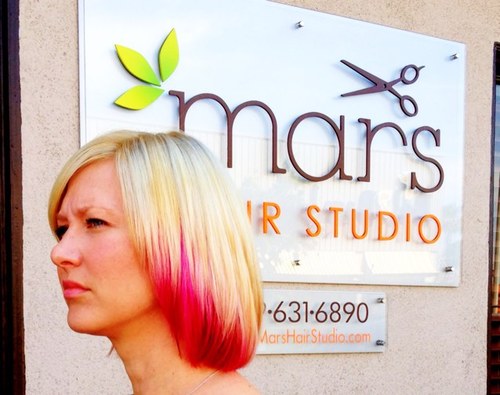 Luxury Boutique with 25+ yrs, experienced staff in the latest trends & keeping you informed about the latest products & treatments to keep you looking fabulous!
