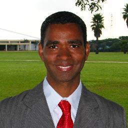 Sou Pastor da Igreja Adventista do Sétimo Dia no distrito do Rocio em Iguspe - SP, casado com Luiza Catiane e Pai de Isabelle e Rafaelle