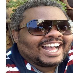 Jornalista, Editor, Promotor de eventos e campanhas sociais.