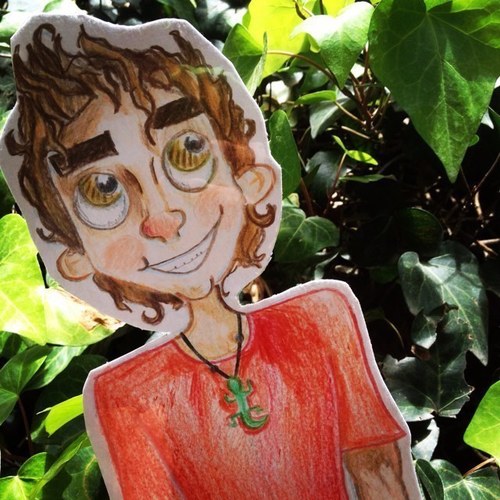 designer/illustrator/storyteller. Tweeting about art,design and everything creative