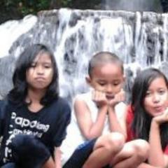 Heyy.. I'am Rahma | Mts al mursyidiyyah | fokuss masuk sma :) | Follback? Just Mentionss ~ Thanksss..