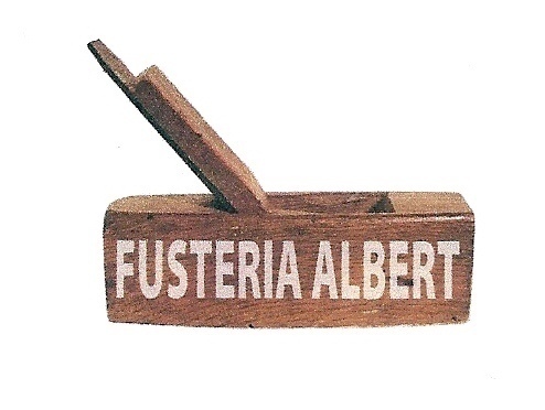 Fusteriaalbert's profile picture. Todo tipo de trabajos en carpintería, puertas, parquet, armarios, cocinas, falsos techos, etc....