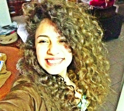 @Harry_Styles Love of my life! All want to meet him and wait for him and one direction will tour here in Israel Harry you my life ♥ ♥ ♥