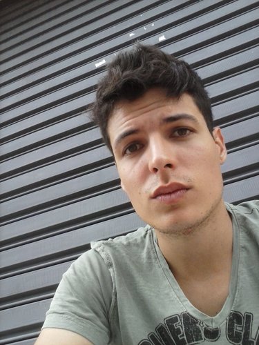 andreiizidro's profile picture. 