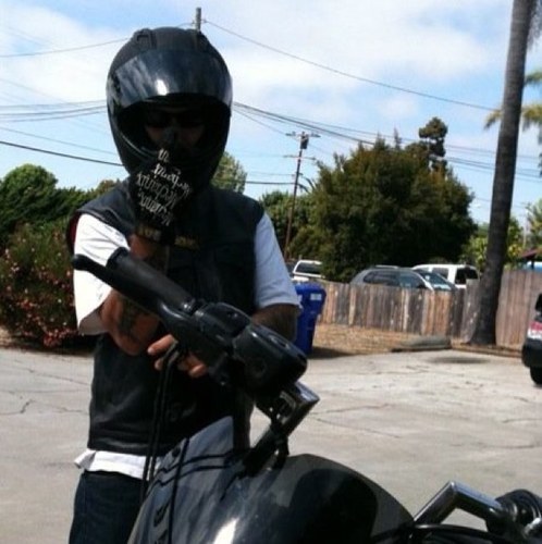 evil_doer_666's profile picture. 