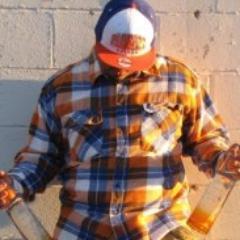 TEEWEE NEW ARTIST THATS COMIN OUTTA LANCASTER P,A 717 For $$$ Features & Bookings $$$ CONTACT ME ON FACEBOOK TITO COLLAZO  OR ON HERE