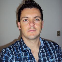 Esse twitter é do Fernando da dupla Fernando e Fellipe.
Compositor e Cantor.