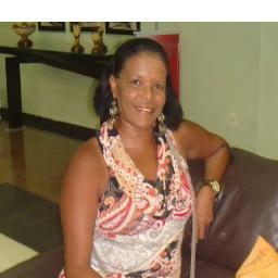 Estudou na UNIPE
Solteira
Educadora Física
Data de Nascimento: 24 de abril
De bem com a vida sempre!!!!