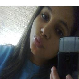 Só pra deixaar beem claro que ela é noossa e de mais ninguém ook ?
@jeane_moreira1 e @karoolsilvaa_  ~ aquii ~