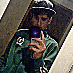 @LucasOtavioBarb: É impossivel,encontrar palavras que sejam capazes de descrever ou traduzir o que eu sinto por você. FÃ CLUBE- Since:
