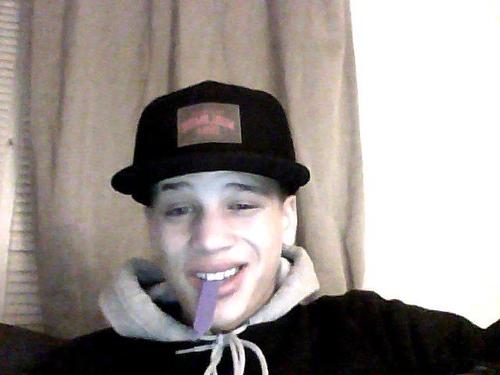 theREALbubfresh's profile picture. bubfresh: jus chillen wit my nigga jake from state farm on the daily bases! tellin yhu.. that nigga got bars!