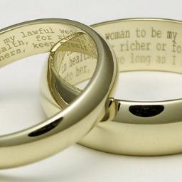 Offering personalized custom engraved wedding bands, unique rings, unusual wedding ring sets, silver wedding rings. Free inside engraving of entire sentiments.
