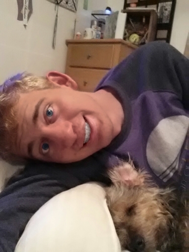 20, Student, rule breaker, Your only young once why not have a Blast!! .. Oh and Dance!!!