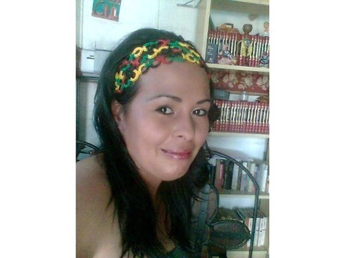Cristiana,Hija, Hermana, Madre, Miliciana, Secretaria, Rockera, Revolucionaria