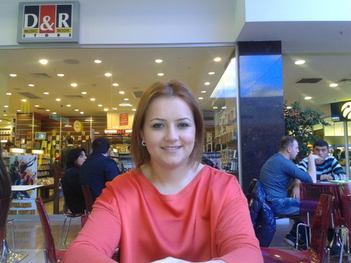 betty_boz's profile picture. 