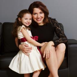 mariaandtia's profile picture. Author of @mompreneurlatam, for the inclusion of women in the digital economy