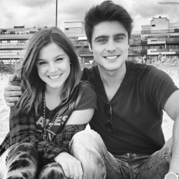 Vamos NOS PERMITIR!
@alice_correa and @guilhermeleicam s2'
