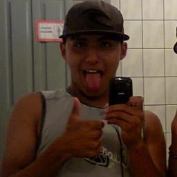 Sua banda é pequena, perto da Nova Geração! ;) - Equilibrado porém, desequilibrado! http://t.co/nVH2lx8qeK