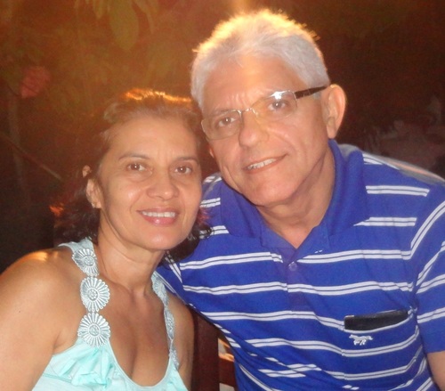 Sigo todos de volta e dou RT pra quem tiver precisando no Blablablâmetro. Twitter com objetivo apenas de manter meu TIMBETA.