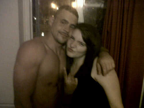 I'm 19 :) I love spending time with my family and friends. Clubbing. Drinking. Smoking. Xbox. Football.  Ilovemyboy3
