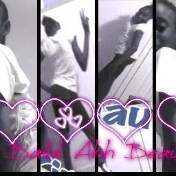 Im The Baddest and the cutest around i dnt fw alot of people butd i keep my maines right beside no matter whadd andy body got sun to say Bitch sram that shidd